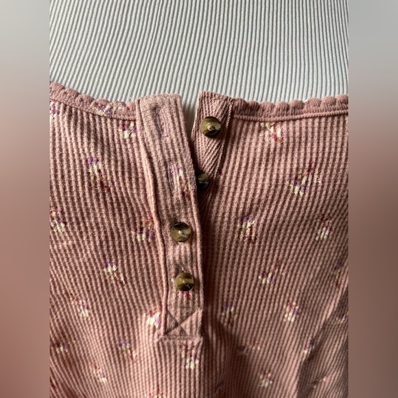 LUCKY BRAND top - Picture 2 of 8